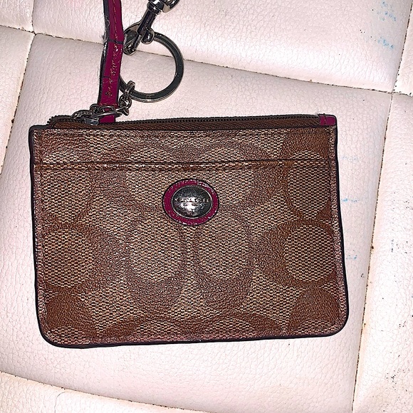 Coach Coin/ Card wallet - Picture 1 of 5